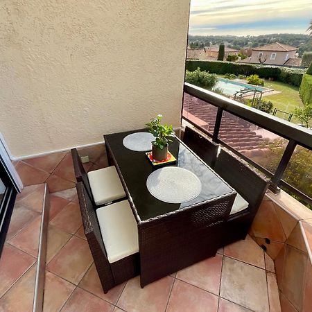 Appartement Sanary Vue Mer Au Calme Екстер'єр фото