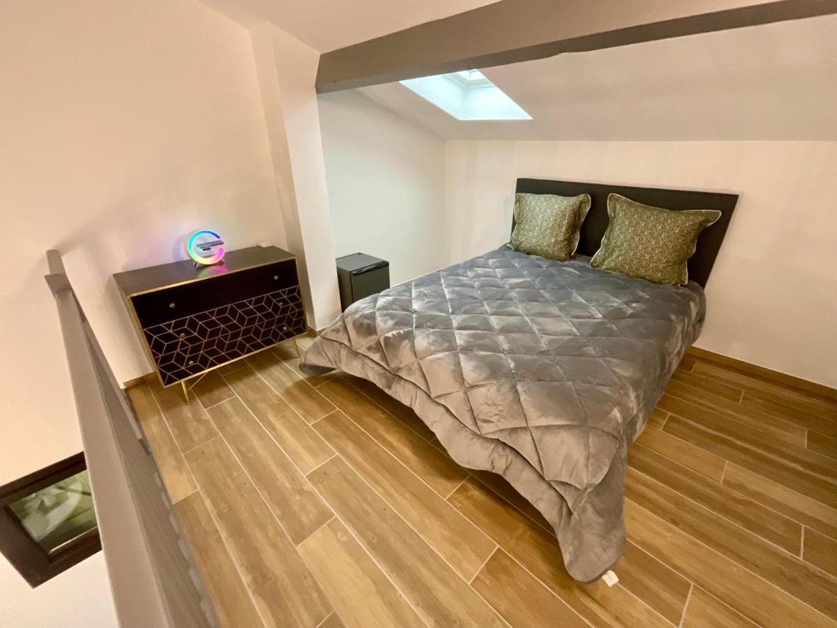 Appartement Sanary Vue Mer Au Calme Екстер'єр фото