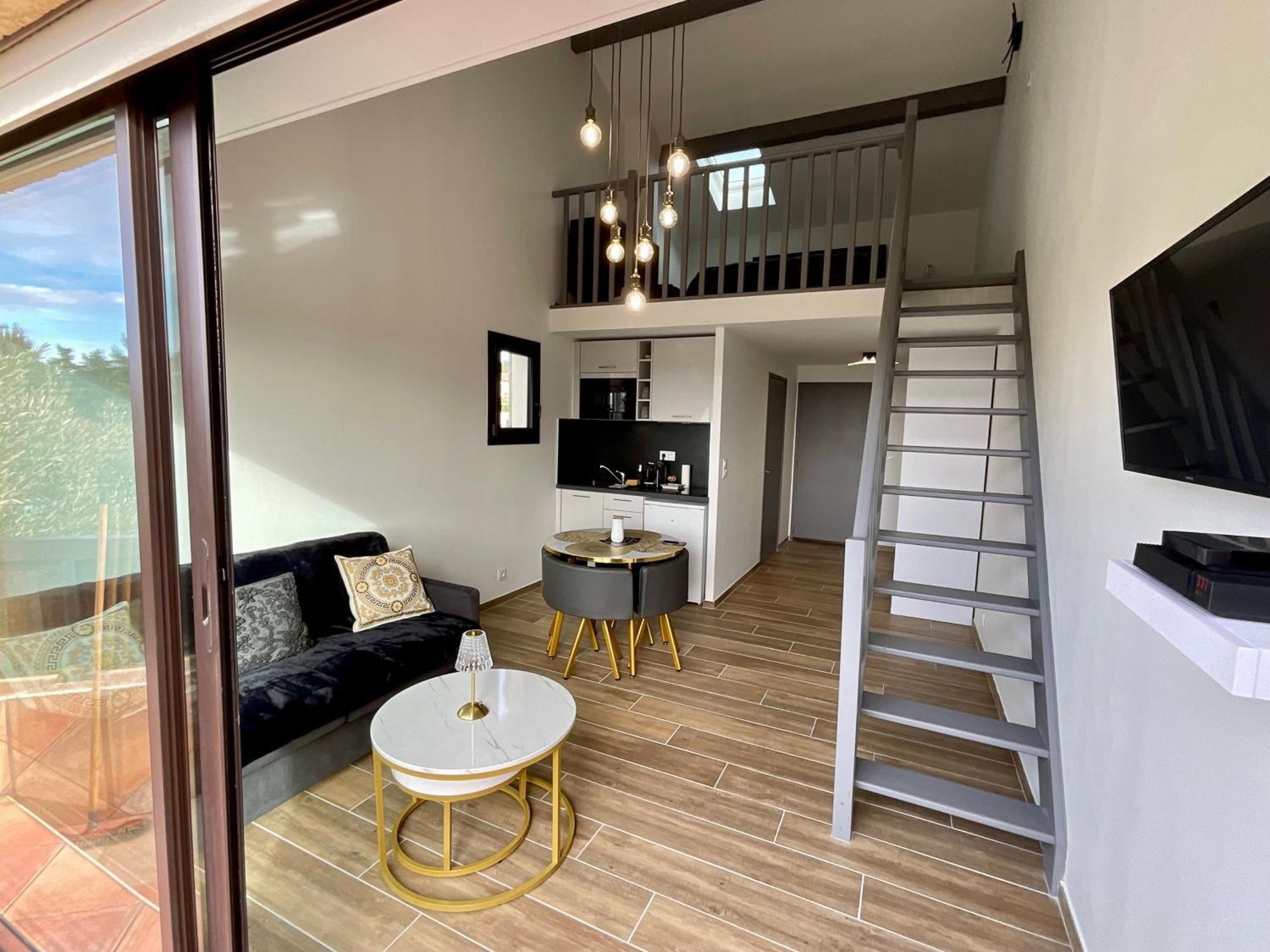 Appartement Sanary Vue Mer Au Calme Екстер'єр фото