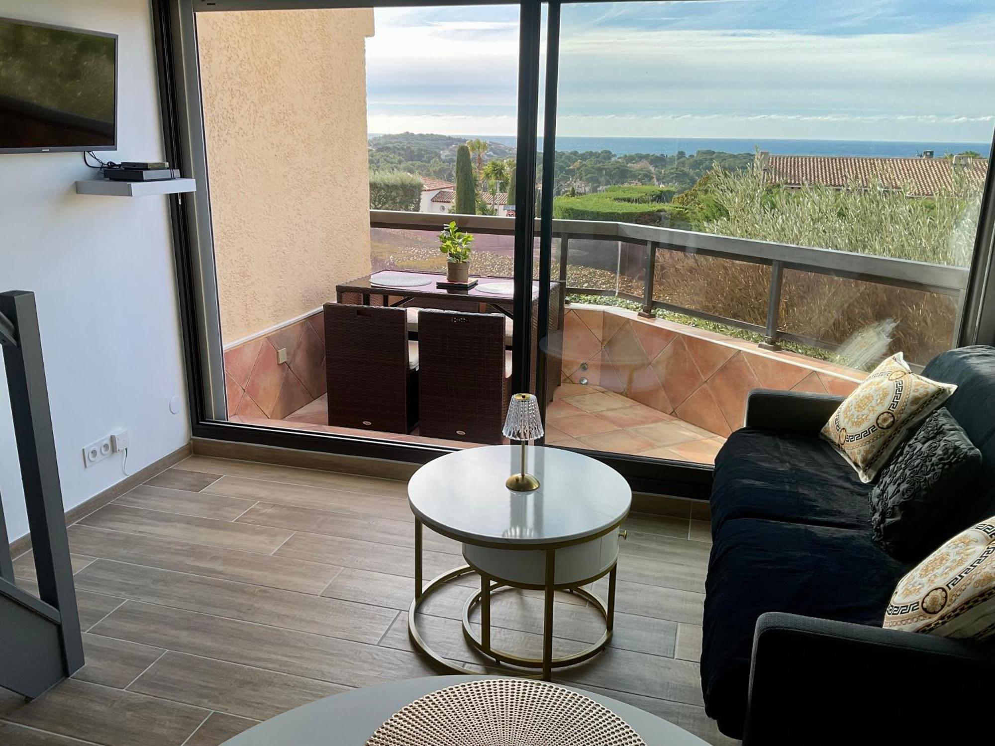 Appartement Sanary Vue Mer Au Calme Екстер'єр фото